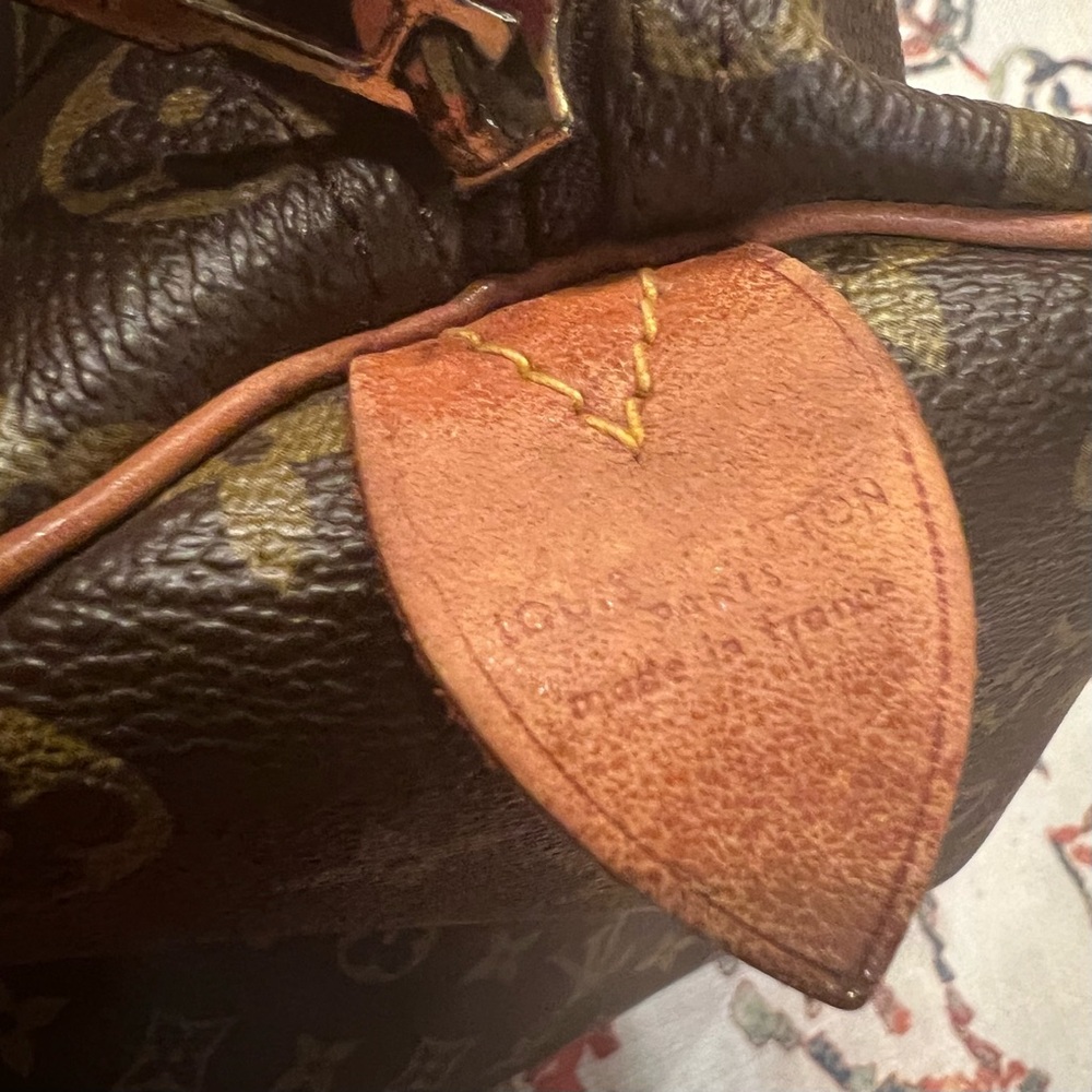 Louis Vuitton Keepal 50 Classic Monogram Duffel Bag - Picture 15 of 16